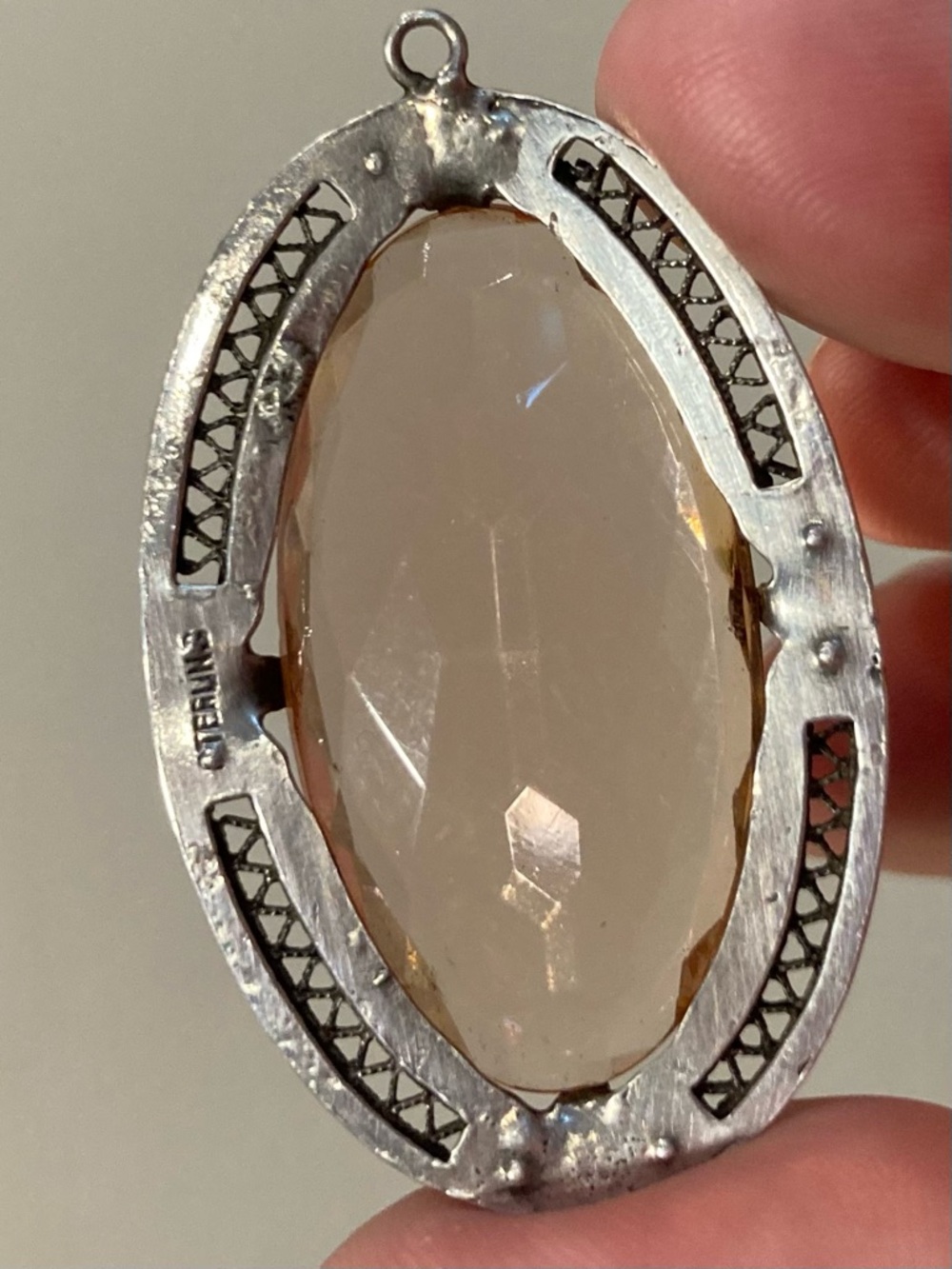 Vintage Sterling Silver Pendant w/ Faceted Glass Stone & Filigree Detail - Picture 5 of 13